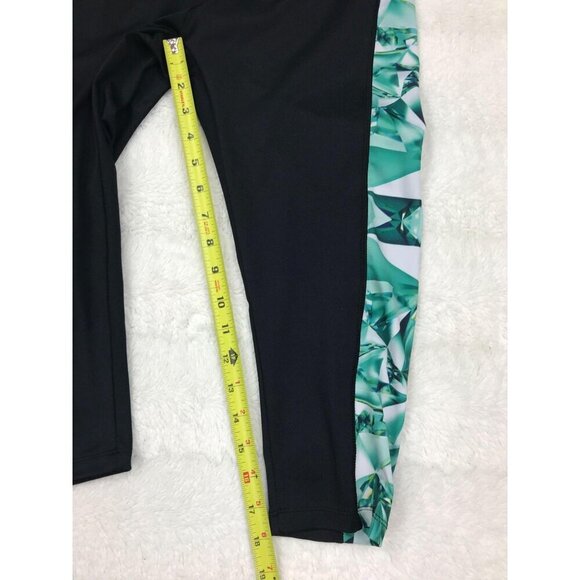 LuLaRoe Jade Capri Leggings Small Black Athletic Workout - Picture 8 of 8